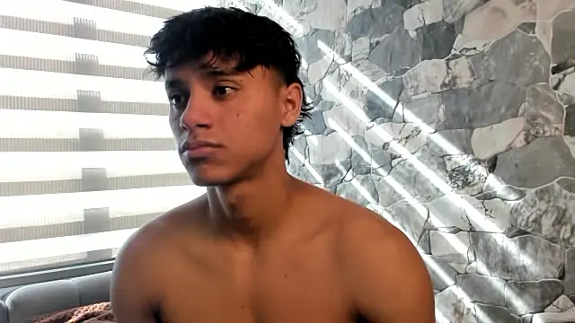 ZYZZ1312 online show from 26, 2, 2026