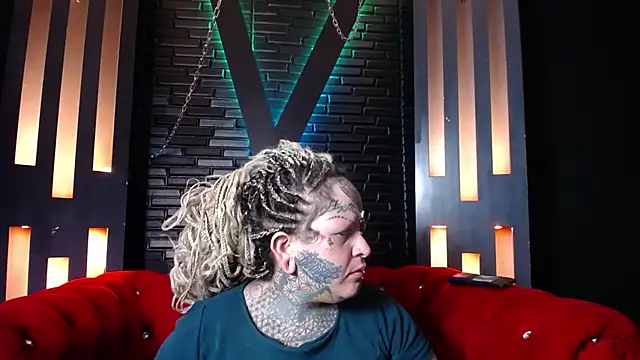 Snapshot of Venus_Rock chatting on 22, 4, 2026 Venus Rock online show from 22, 4, 2026