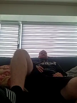 svenni2525 online show from 18, 10, 2025