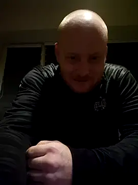 svenni2525 online show from 31, 10, 2025