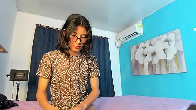 Snapshot of angel_hasss chatting on 14, 9, 2025 angel hasss online show from 14, 9, 2025