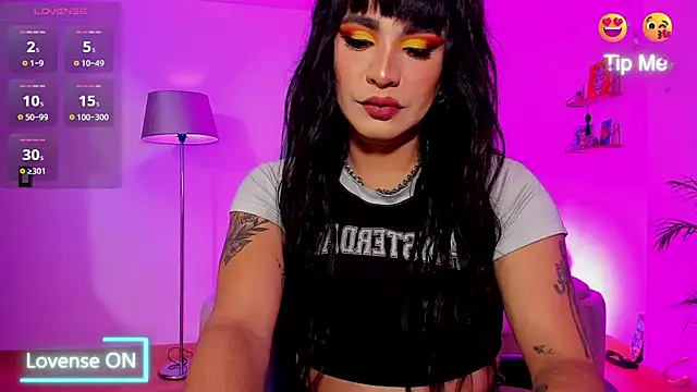 Snapshot of paula_boom chatting on 12, 10, 2025 paula boom online show from 12, 10, 2025