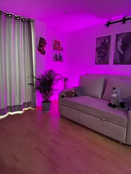 Snapshot of paula_boom chatting on 17, 12, 2025 paula boom online show from 17, 12, 2025