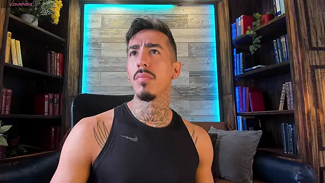 Donovan Desmond online show from 25, 11, 2025