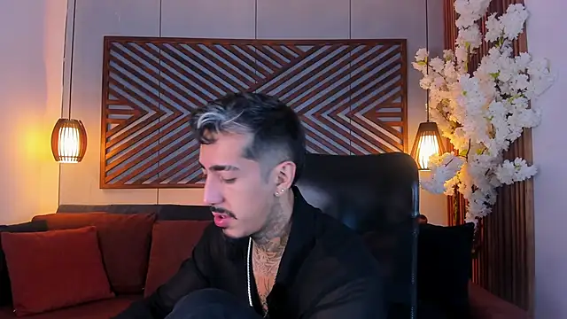 Donovan Desmond online show from 15, 2, 2026