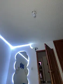 AlessiaSmith11 online show from 26, 10, 2025