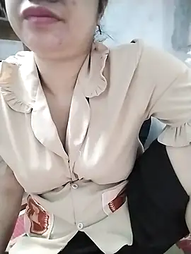 Mie rose online show from 8, 11, 2025