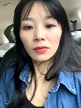 Snapshot of petoys chatting on 1, 10, 2025 petoys online show from 1, 10, 2025