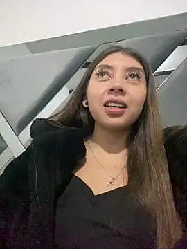 Sara-cooper2 online show from 20, 2, 2026