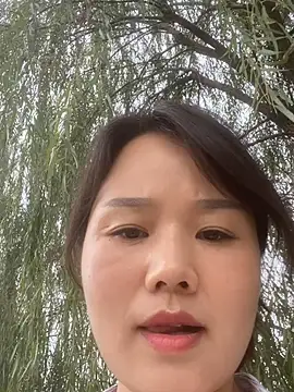 Snapshot of Mier-cn chatting on 1, 10, 2025 Mier-cn online show from 1, 10, 2025