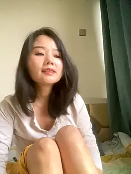 Snapshot of Mier-cn chatting on 17, 11, 2025 Mier-cn online show from 17, 11, 2025