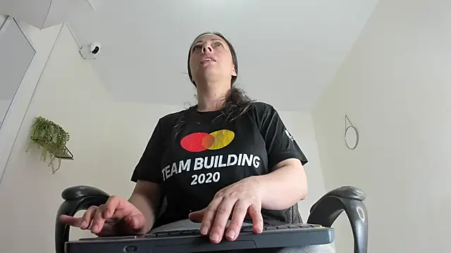 Snapshot of Katia_gh chatting on 30, 10, 2025 Katia gh online show from 30, 10, 2025