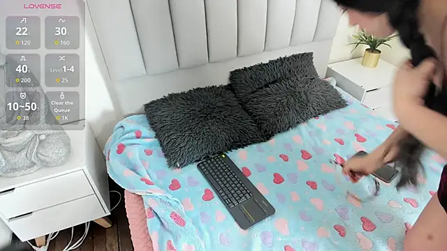 Snapshot of Katia_gh chatting on 7, 11, 2025 Katia gh online show from 7, 11, 2025