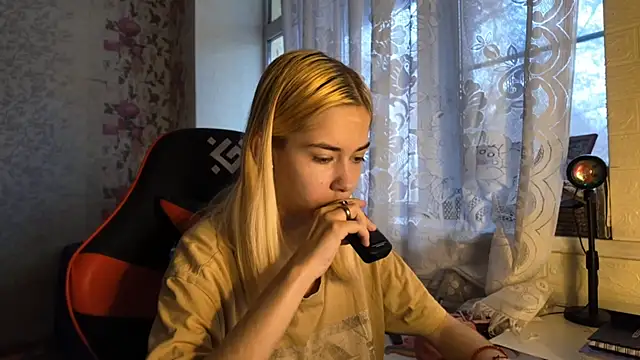 Witching Moon online show from 12, 11, 2025