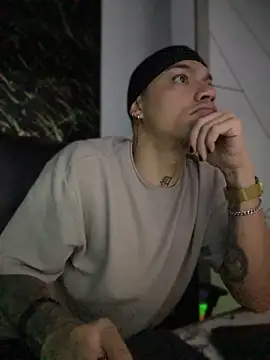 Snapshot of AlphaMasterXxx chatting on 9, 11, 2025 AlphaMasterXxx online show from 9, 11, 2025