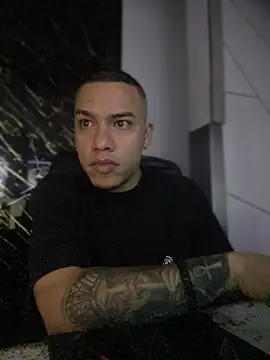 Snapshot of AlphaMasterXxx chatting on 12, 11, 2025 AlphaMasterXxx online show from 12, 11, 2025