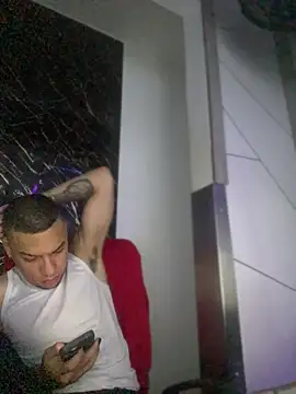 Snapshot of AlphaMasterXxx chatting on 13, 11, 2025 AlphaMasterXxx online show from 13, 11, 2025