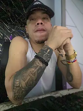 Snapshot of AlphaMasterXxx chatting on 29, 11, 2025 AlphaMasterXxx online show from 29, 11, 2025