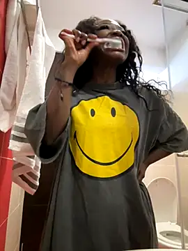 Snapshot of EmilyKisx chatting on 23, 9, 2025 EmilyKisx online show from 23, 9, 2025