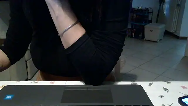 Melissa764 online show from 24, 10, 2025