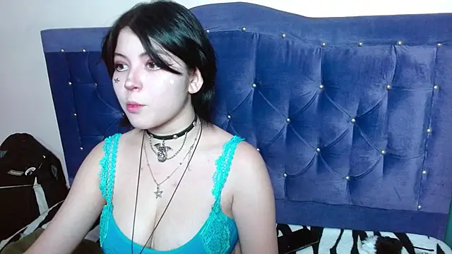 Ginebra Sensual online show from 13, 10, 2025