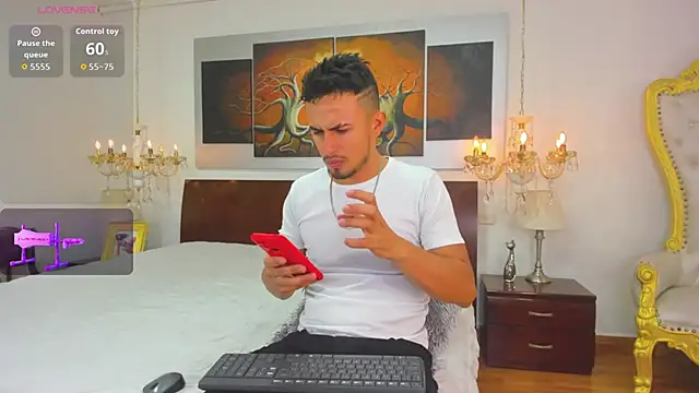 Valentiinoss online show from 4, 2, 2026