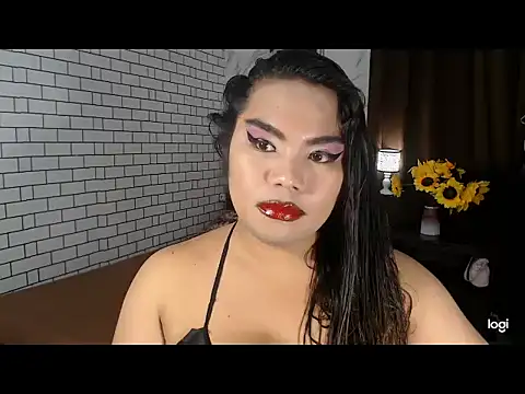 TSbrianaHugeCock online show from 24, 9, 2025