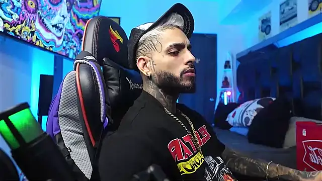 logan hugh8 online show from 12, 2, 2026