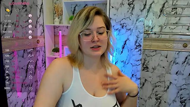 HelenHartt online show from 16, 10, 2025