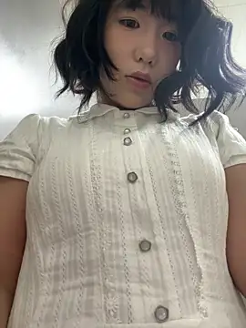 Snapshot of luluya1314 chatting on 23, 4, 2026 luluya1314 online show from 23, 4, 2026