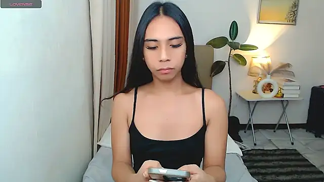 scarlet smith7 online show from 10, 7, 2026