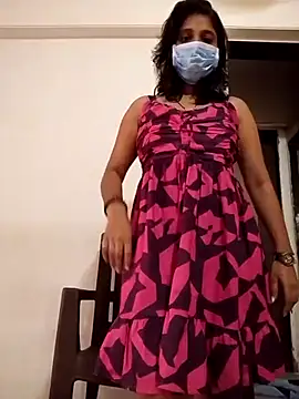 Love Foreverr12 online show from 28, 10, 2025