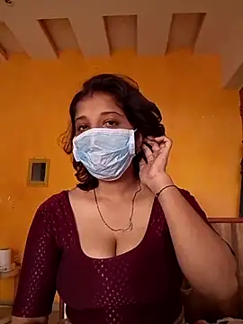 Love Foreverr12 online show from 26, 11, 2025