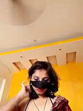 Love Foreverr12 online show from 14, 12, 2025