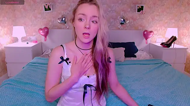 Snapshot of Little_Rockk chatting on 8, 6, 2026 Little Rockk online show from 8, 6, 2026