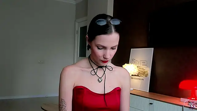 Snapshot of AdeleShinemm chatting on 23, 10, 2025 AdeleShinemm online show from 23, 10, 2025