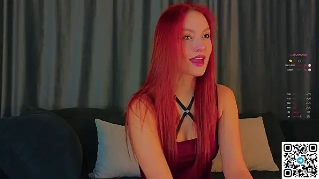 GildedKitten online show from 3, 10, 2025