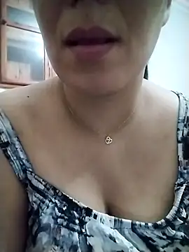 Snapshot of maria_sexyyyy chatting on 10, 7, 2026 maria sexyyyy online show from 10, 7, 2026