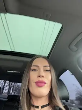  JessyRey  online show from 28, 2, 2026