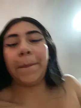 Snapshot of MaraBiker chatting on 19, 11, 2025 MaraBiker online show from 19, 11, 2025