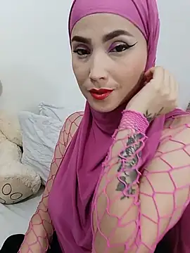 Snapshot of jamila_zair chatting on 4, 7, 2026 jamila zair online show from 4, 7, 2026