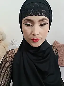 Snapshot of jamila_zair chatting on 9, 7, 2026 jamila zair online show from 9, 7, 2026