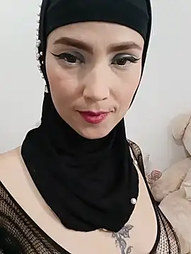 Snapshot of jamila_zair chatting on 28, 7, 2026 jamila zair online show from 28, 7, 2026