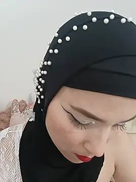 Snapshot of jamila_zair chatting on 31, 7, 2026 jamila zair online show from 31, 7, 2026