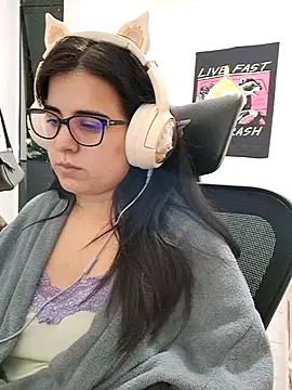 CutteGirl99 online show from 22, 10, 2025