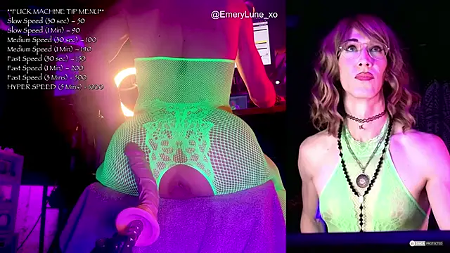 EmeryLune xo online show from 22, 10, 2025