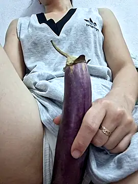 irina hana online show from 9, 9, 2025