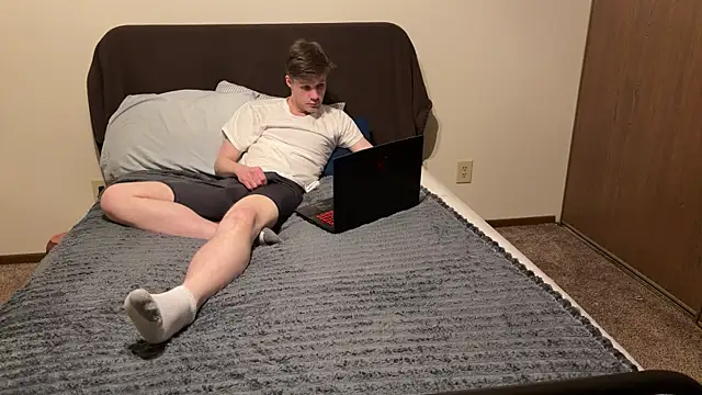 Snapshot of BigIncognitoXXX chatting on 11, 2, 2026 BigIncognitoXXX online show from 11, 2, 2026