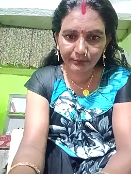 Snapshot of ZIVAA chatting on 18, 9, 2025 ZIVAA online show from 18, 9, 2025