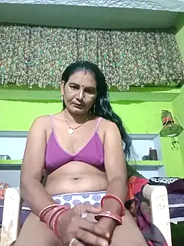 Snapshot of ZIVAA chatting on 17, 10, 2025 ZIVAA online show from 17, 10, 2025